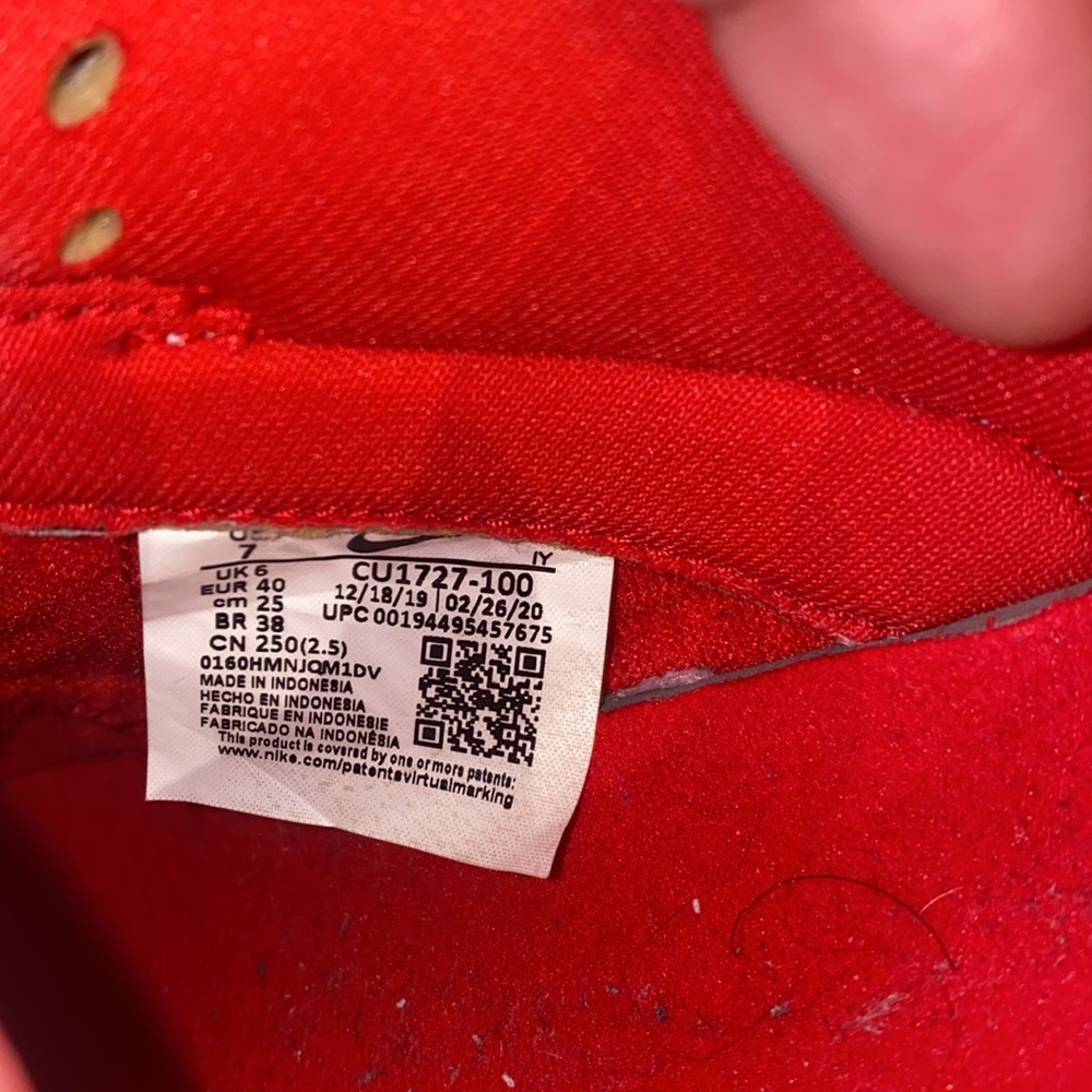 Red dunks - Picture 7 of 7